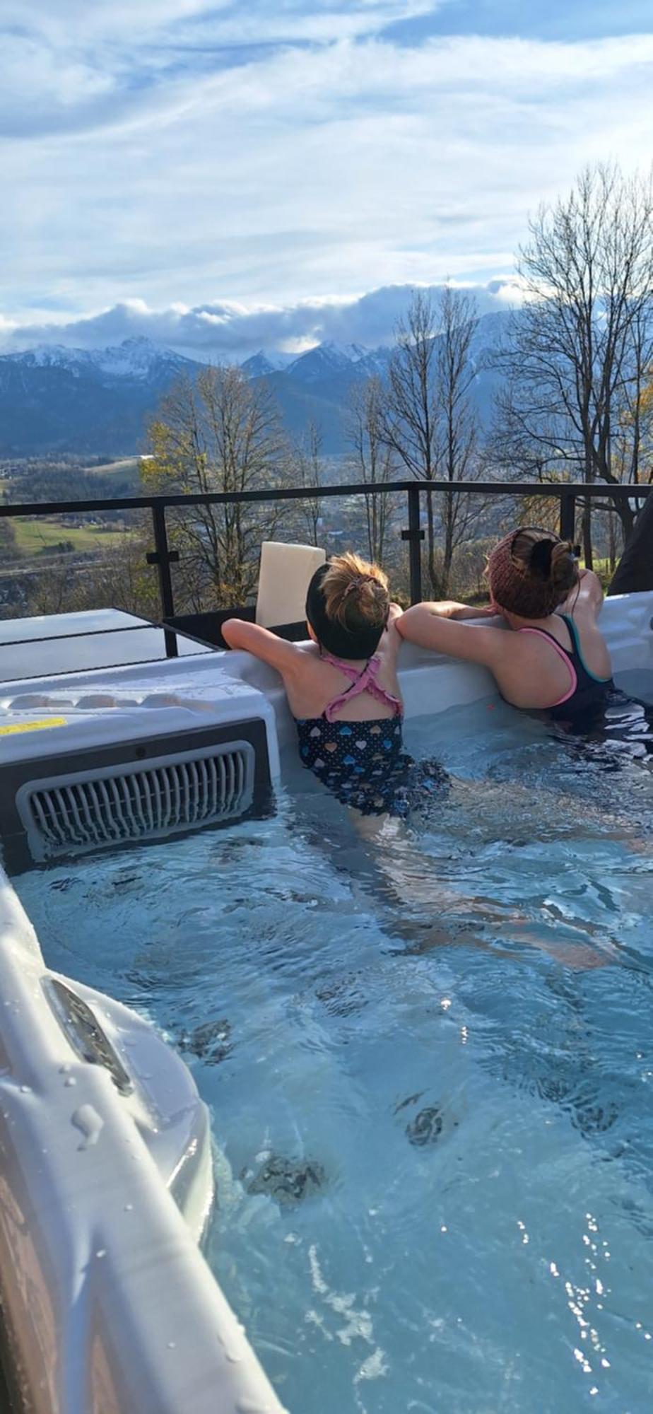 Domki Widokowe Wooden Luxury Chalet & Jacuzzi Зомб Номер фото