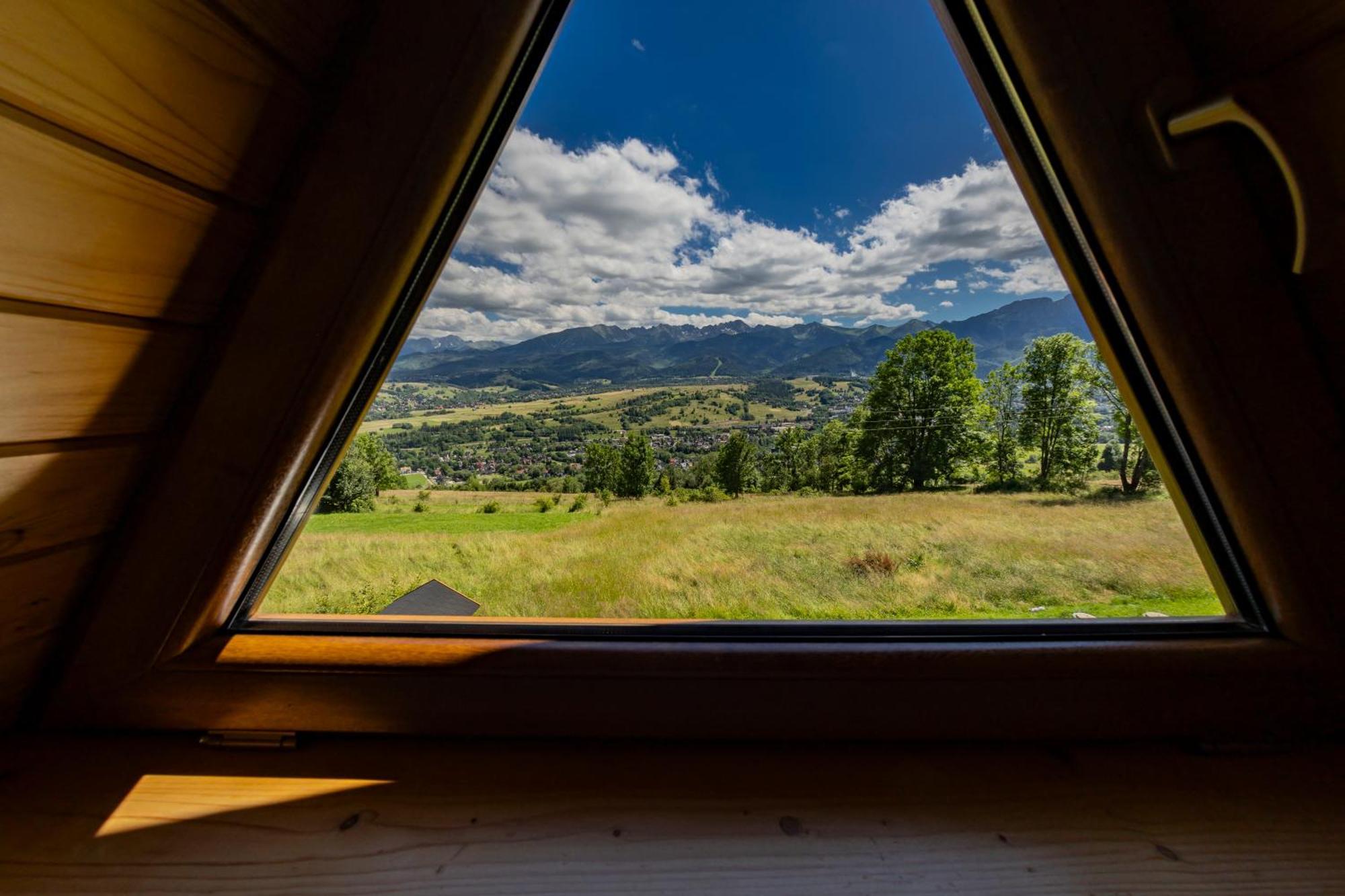 Domki Widokowe Wooden Luxury Chalet & Jacuzzi Зомб Номер фото